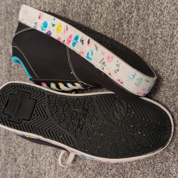 Girls heelys - Picture 2 of 5